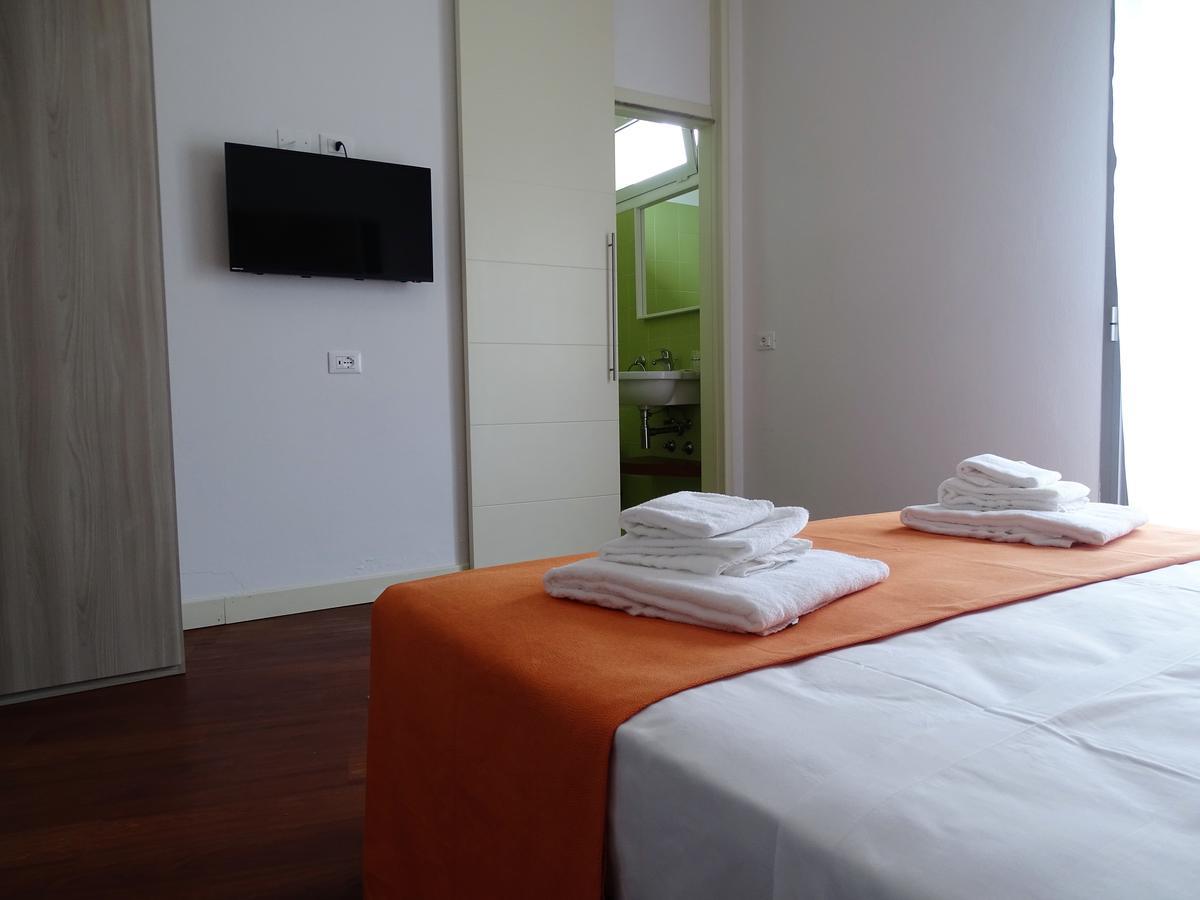 Hotel Al Nuovo Porto 贝拉里亚-伊贾马里纳 外观 照片